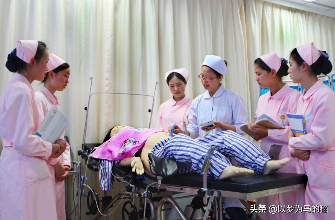 文科就业率高的8大专业，相对比较靠谱，但报考人数多竞争激烈