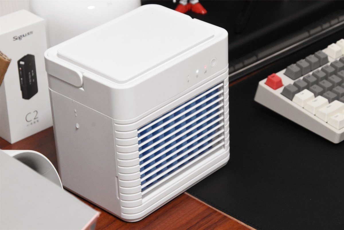 桌面小风扇超长续航,便携桌面小风扇