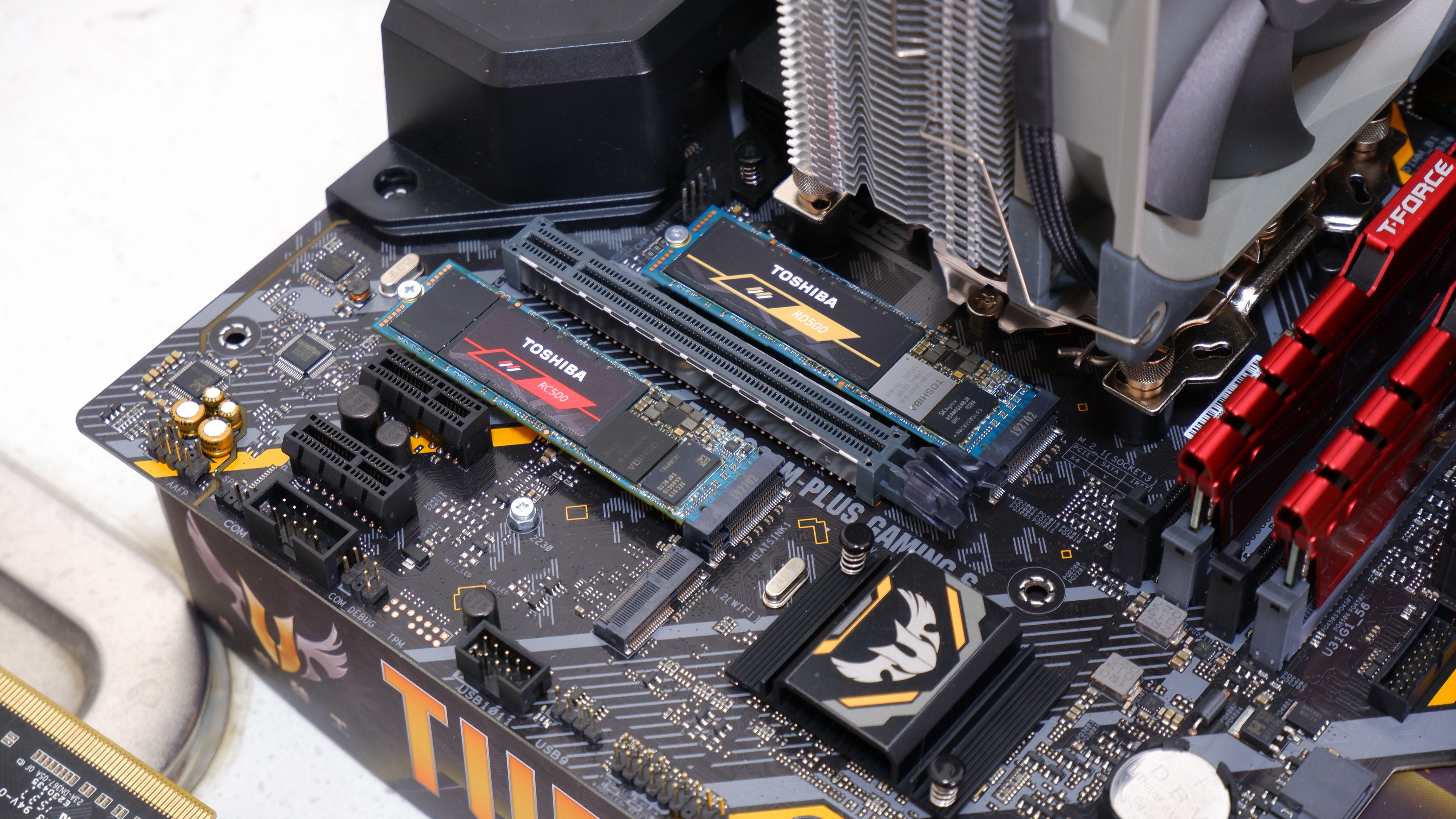 nvme固态比sata接口固态快多少,sata和nvme固态实际感受