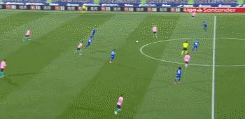 红蓝希望还看法国铁憨憨9次射门进3球一招练成立于不败之地