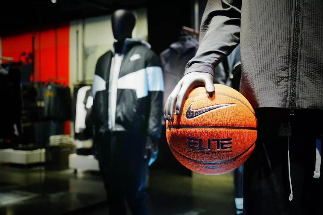 全球首家!耐克开了个新零售体验店!帅到炸