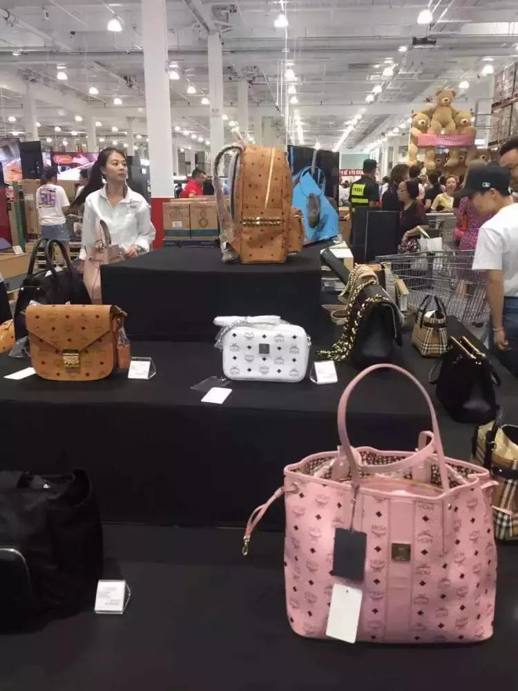 costco几点开门排队,costco上海店开业半天即停业