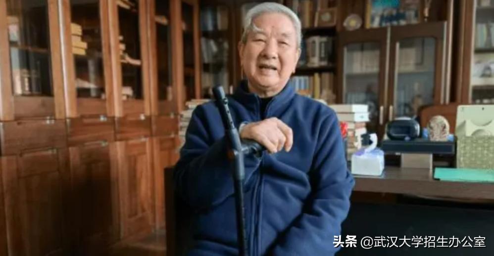 中国最美大学：坐拥26栋“全国重点*物文**保护单位”，走出上百位院士！