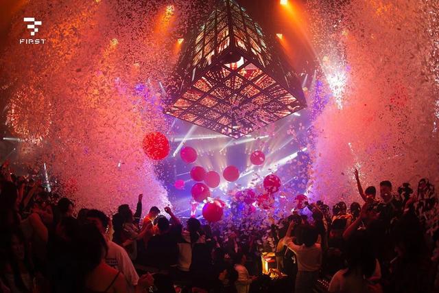 在大连开个夜店需要投多少钱,斥巨资开业