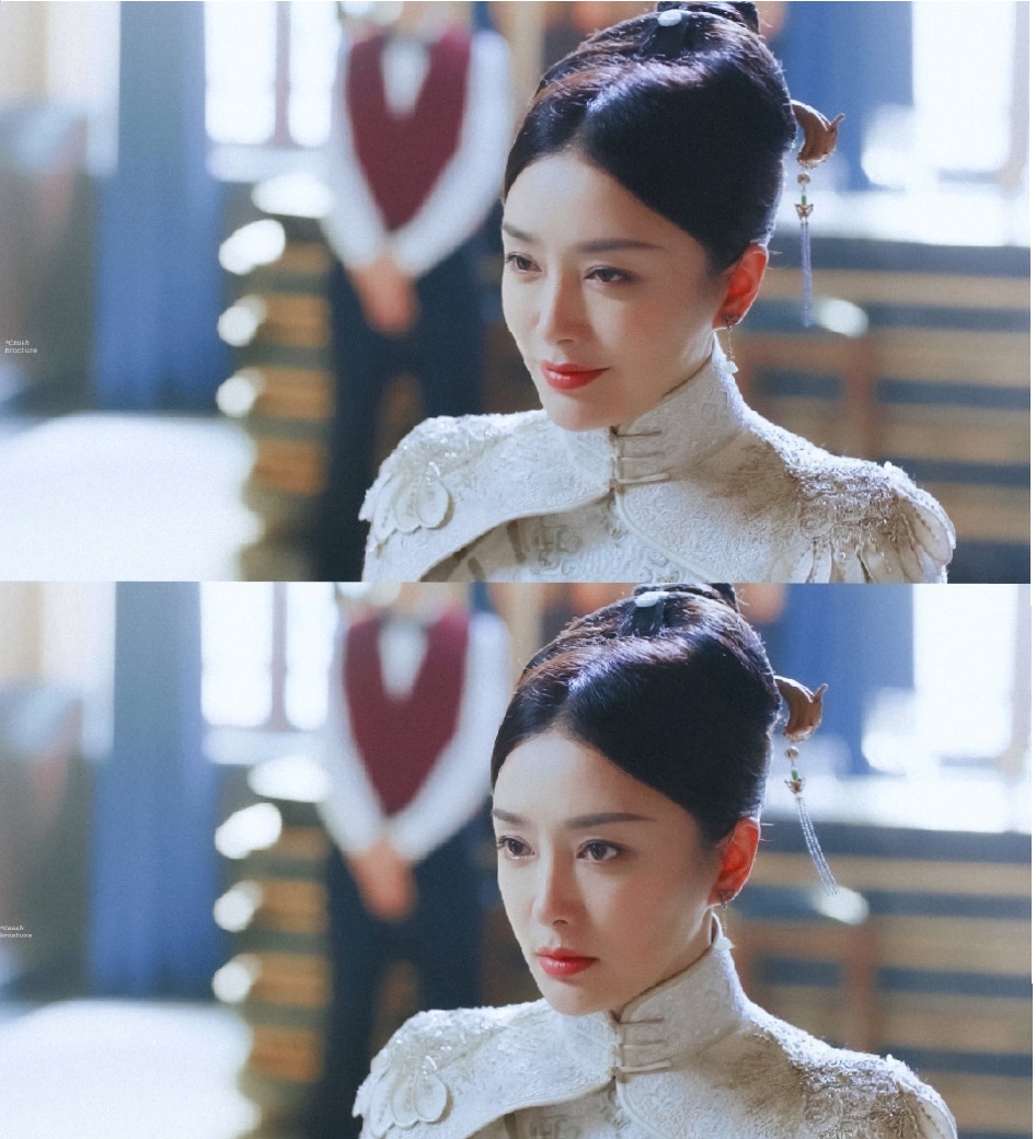 40岁至今单身又怎样？山风姐姐独自美丽，最飒不过一个眼神