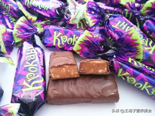 年货糖果俄罗斯紫皮糖,年货饼干俄罗斯