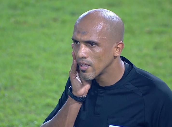 和中国队2年前出局一样？东南亚媒体指裁判黑东道主，西亚再获益