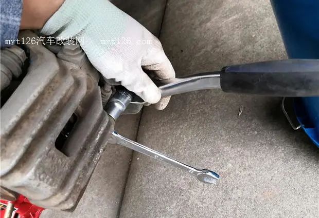 自己保养刹车,自己保养轮子注意事项