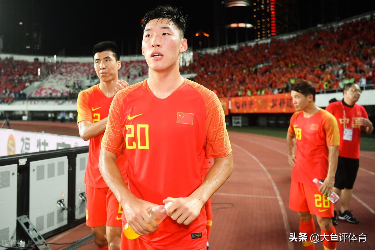 国足生死战首发11人预测，蒿俊闵吴曦携手四大归化决战越南