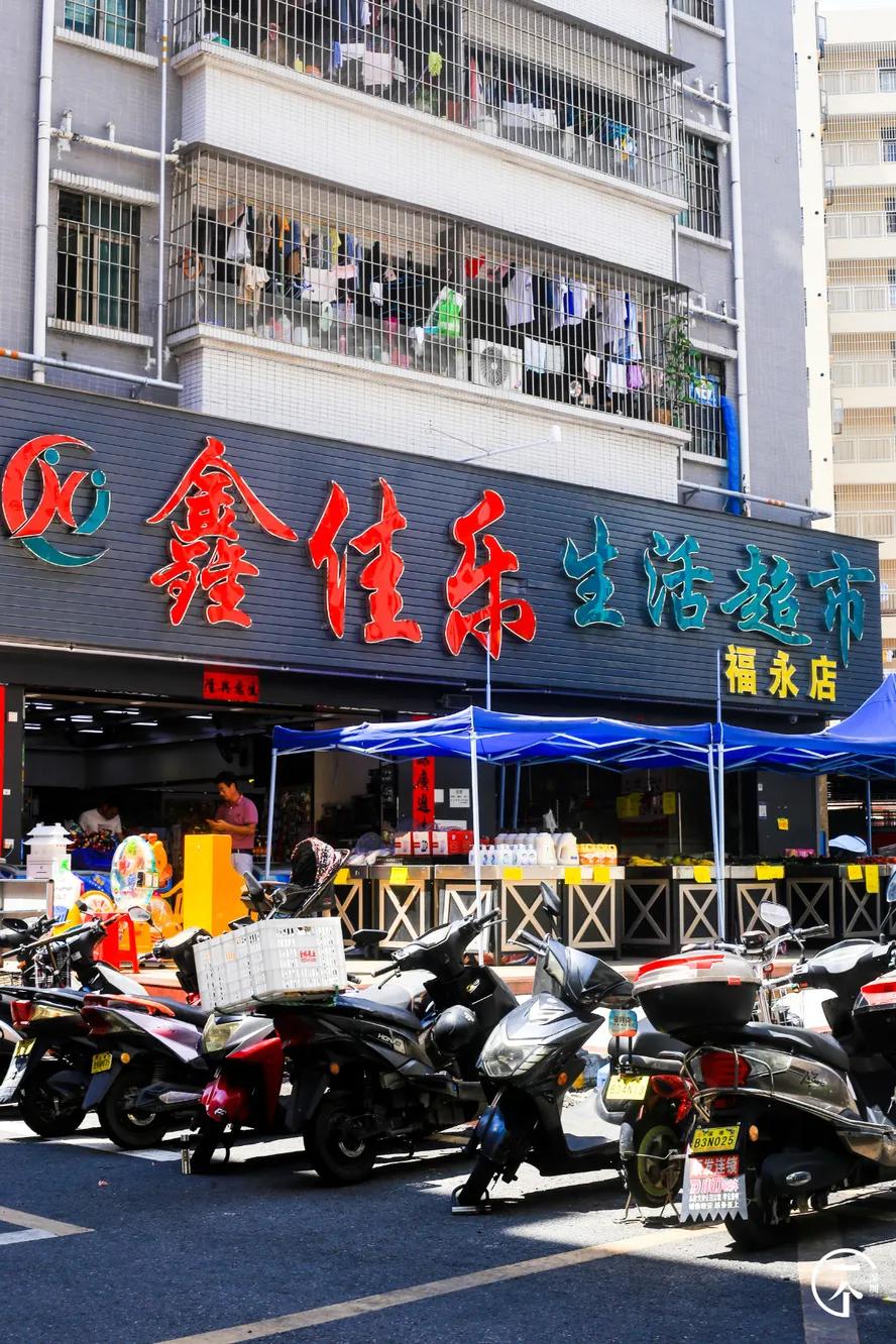 深圳“厂妹”村：租客月入4000，房租500