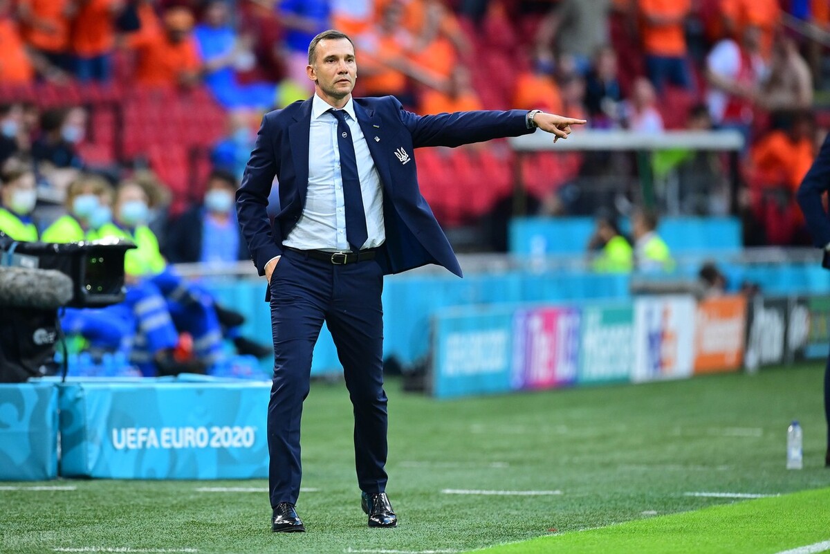 欧洲杯德国主帅勒夫,勒夫个人时装秀