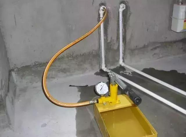 农村自建房水管试压怎么试,装修房子水管试压需要几个压