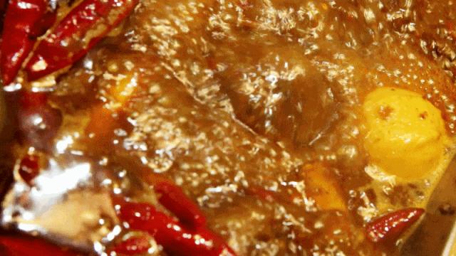 刘一手火锅对比朝天门火锅,川中渝夫火锅与刘一手火锅