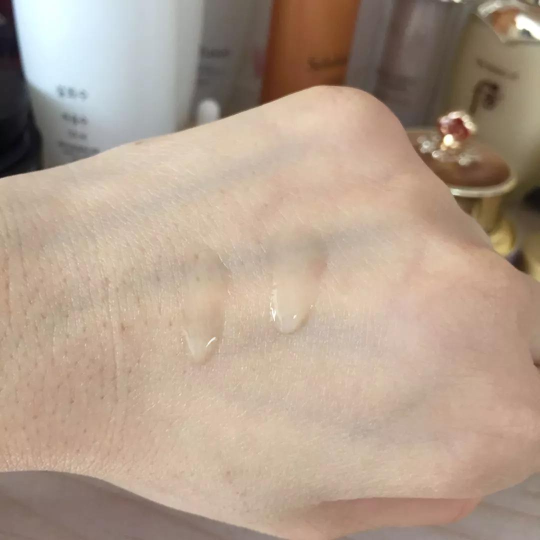 全新升级雪花秀人参时光胶原水乳,雪花秀的水乳人参抗老化测评