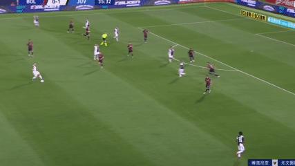 c罗0-2翻盘球迷反应,c罗被守门员打到脸