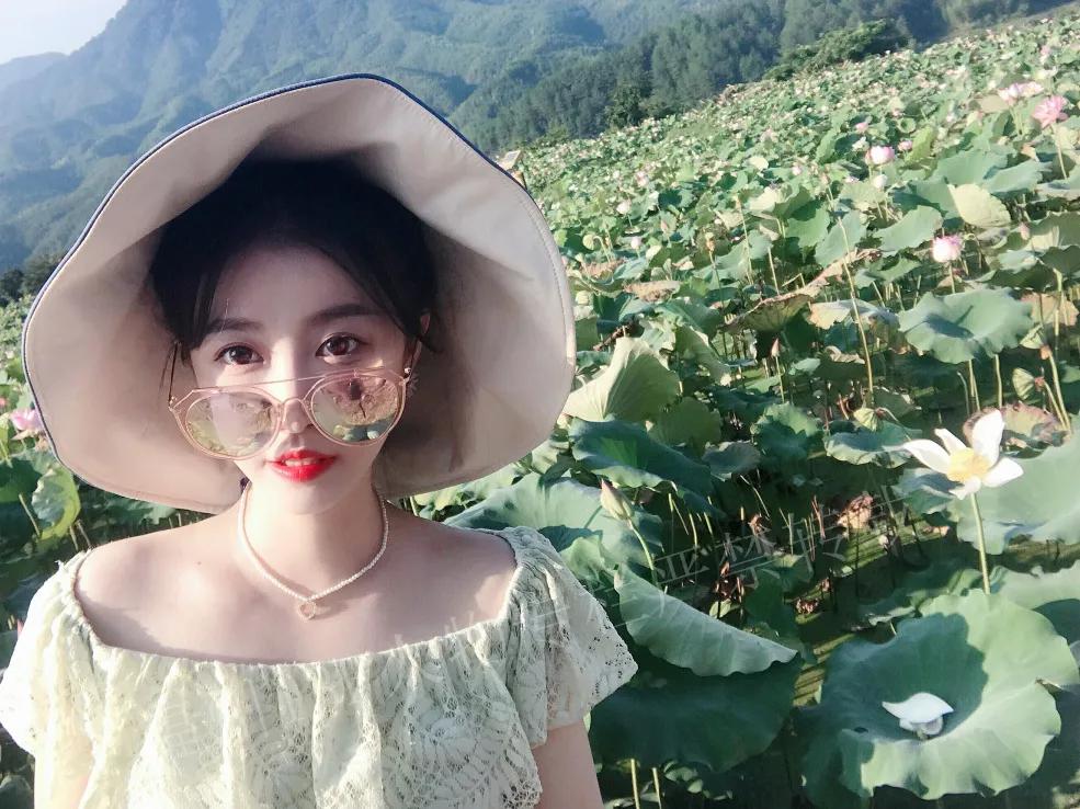 「福州13F」人物专栏｜94年甜美可爱的在编老师