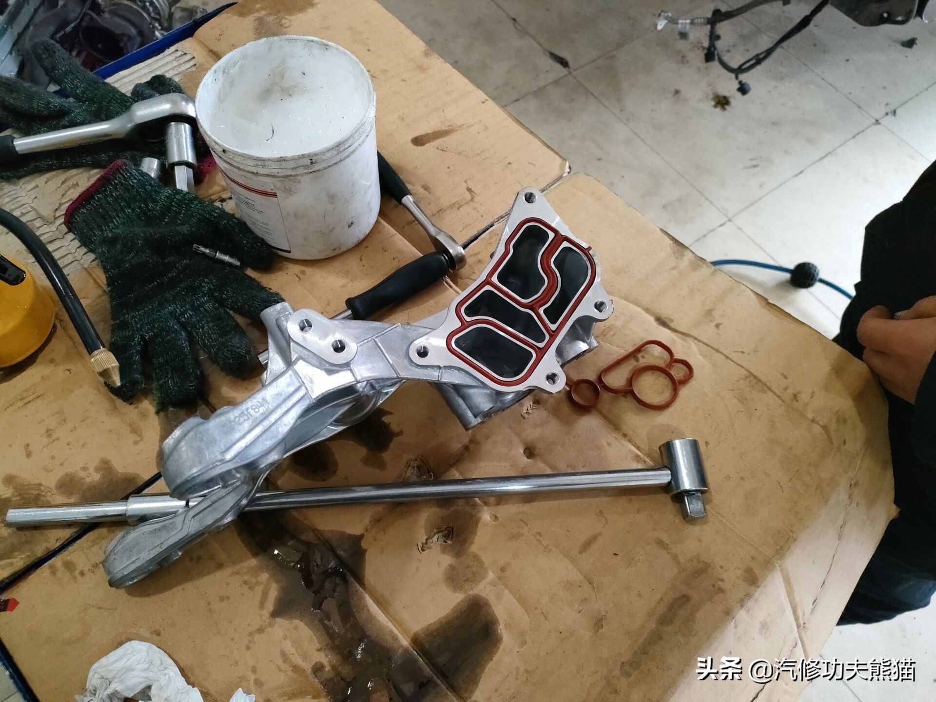 奥迪q5这车质量怎样,现在的奥迪q5烧机油