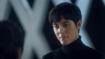 张超飞行视频 (张超飞行员的精神)