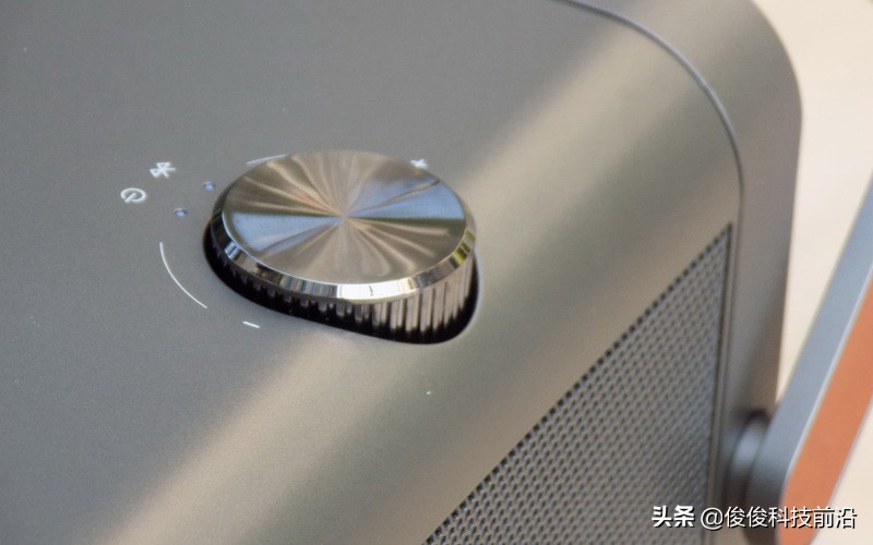 4k巨幕客厅时代专业级家庭影院,4k超清巨幕影院是大屏幕吗