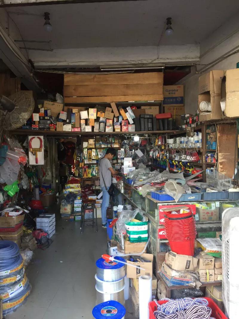 街边五金店为什么不倒闭,街边的五金店