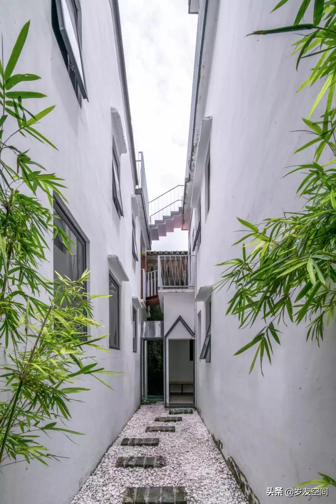 居民楼改造成私人会所,普通居民楼改造成了无敌江景民宿