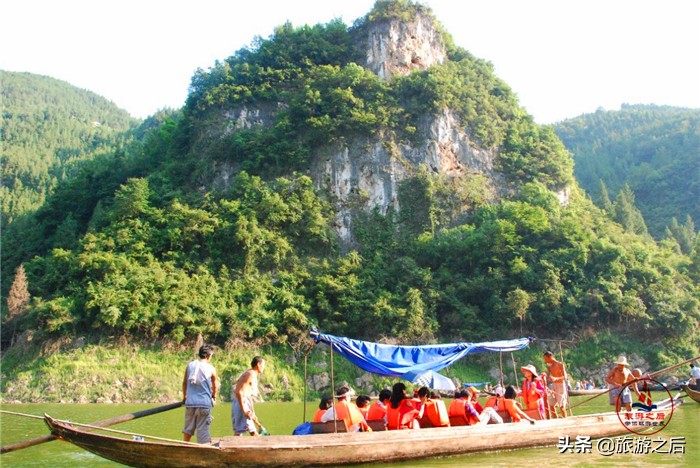 这里是“鄂西的明珠”，长江边的一条溪流，有种远离尘世的感觉