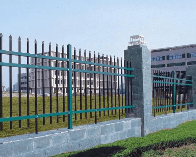 锌钢护栏耐用吗,锌钢护栏为什么不容易生锈