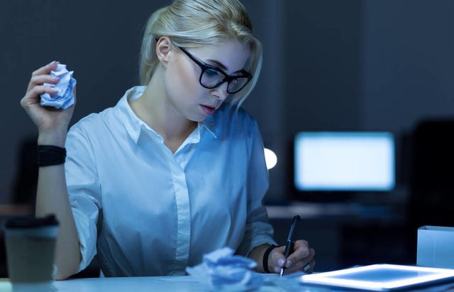 html的入门和基本标识,html中div标签是什么元素