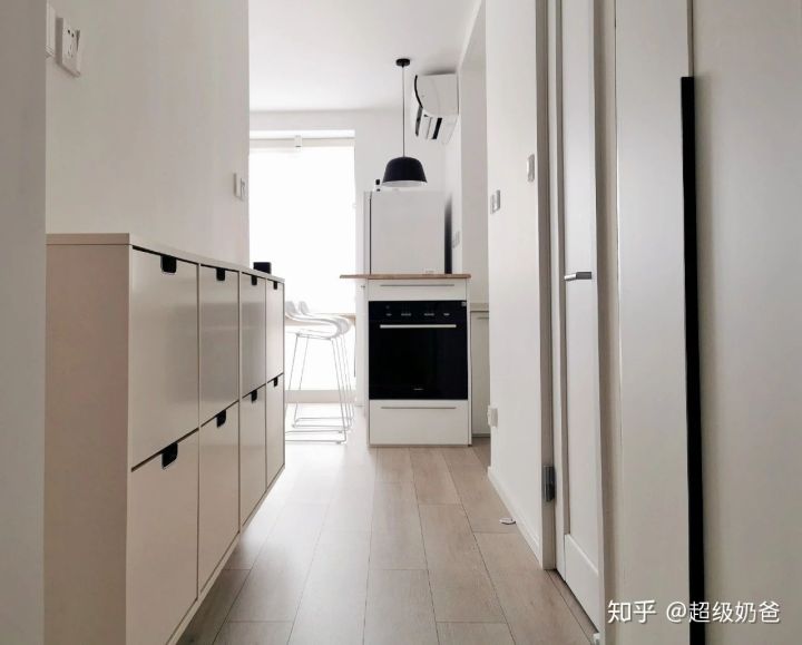 40㎡自己住​，功能一个不少，有超多电器，能住出100㎡的宽敞