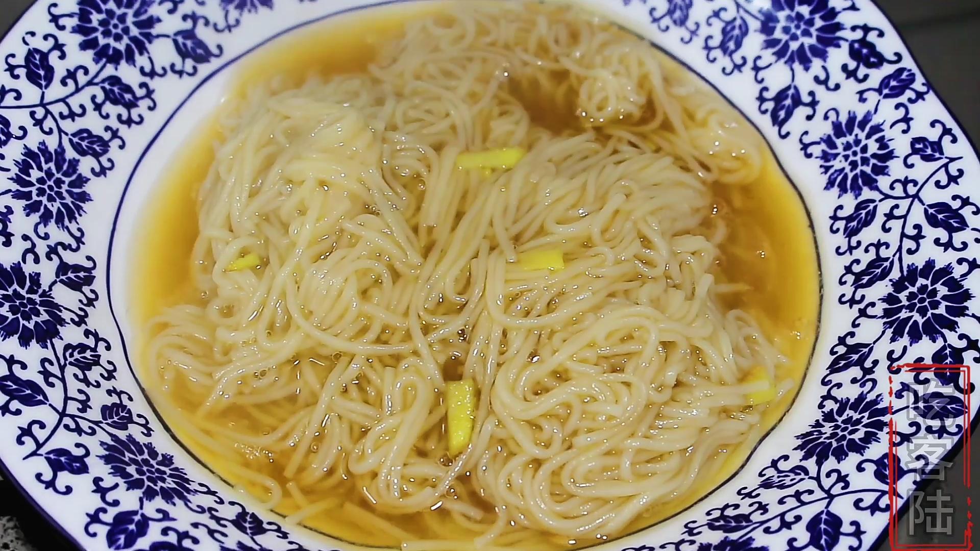 宅在家14天不出门，早上汤圆中午海鲜晚上面条，小日子过得不错