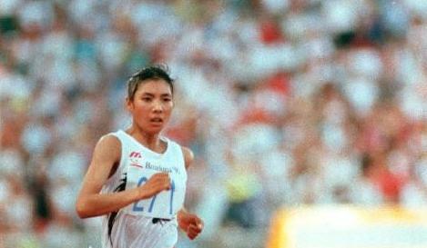 中国体育著名的运动员有哪些,世界公认的十大田径运动员