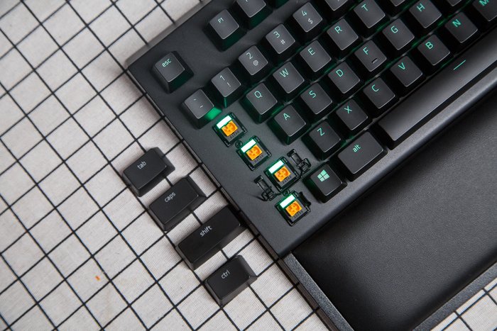 雷蛇黑寡妇精英键盘测评,黑寡妇雷蛇键盘标准版测评