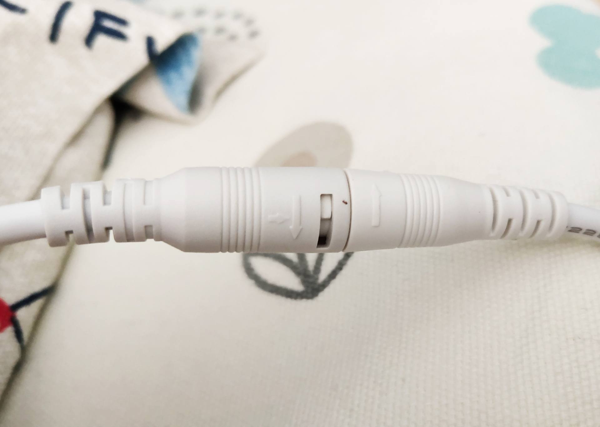 电热毯如何放在洗衣机里洗,可以拿到洗衣机洗的电热毯