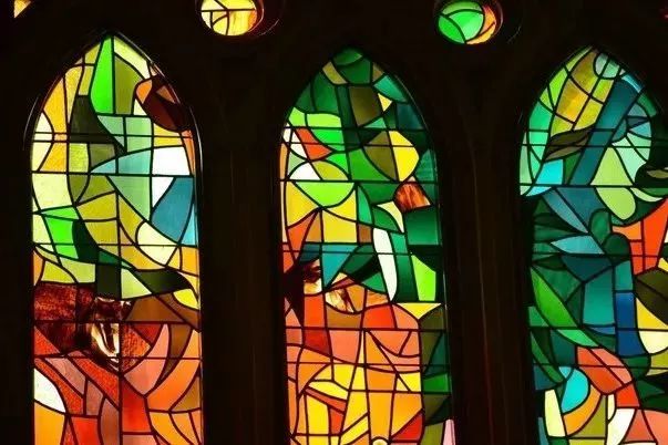 巴塞罗那72小时:住进高迪的幻梦世界