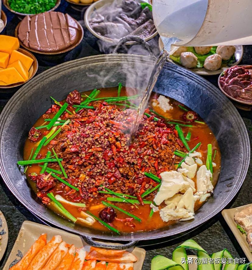 重庆一定要去的美食打卡地,来重庆一定要打卡重庆有名的美食
