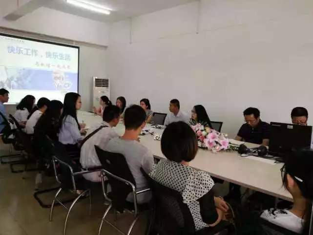 工作中对付身边小人的最好办法,在职场遭小人陷害怎样应对