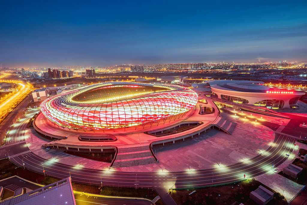 行路难不忘报国,中超球队体育场