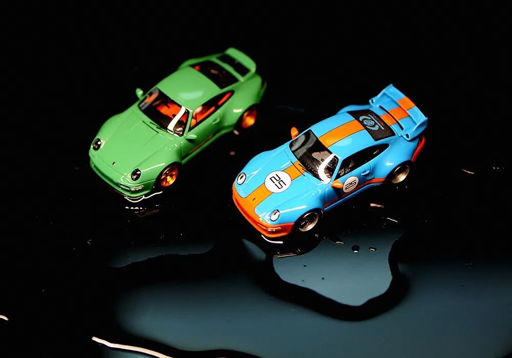 玩汽车玩具模型,玩玩具模型车