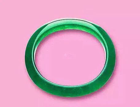 历年最顶级的翡翠拍卖,盘点价格过亿的翡翠