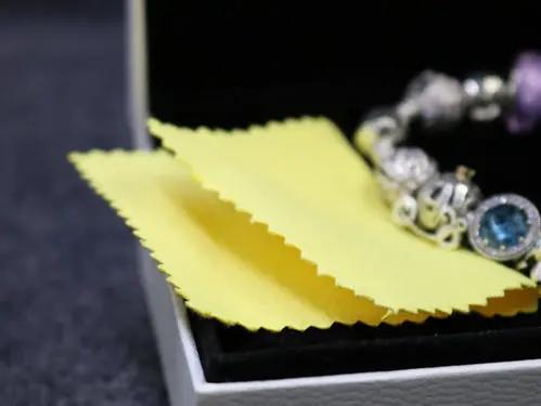 普通2元买的手链断了怎么修,手链断了去金店修多少钱