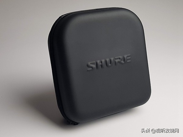 舒尔AONIC系列入耳式耳机评测,舒尔降噪头戴耳机40与50区别