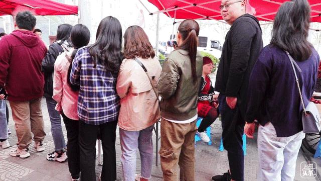 结棍！浦东版的“小*疆新**”美食一条街，让全上海人都羡慕