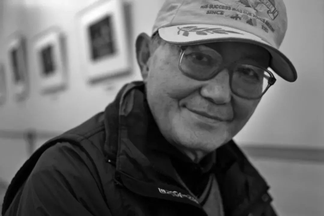 爸爸意外去世后，我用一支笔，救回有自毁倾向的妈妈