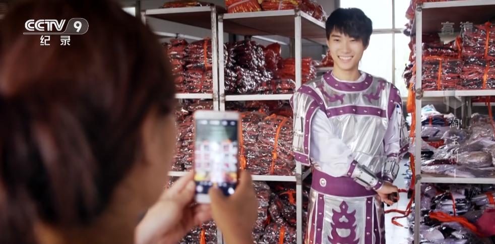 从贫困户到百万富翁的逆袭,百万农民逆袭史完整视频