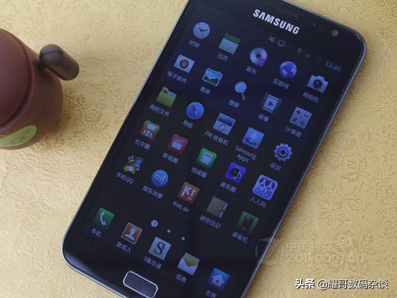 小米和红米哪个适合苹果手机,买不起苹果手机的理由