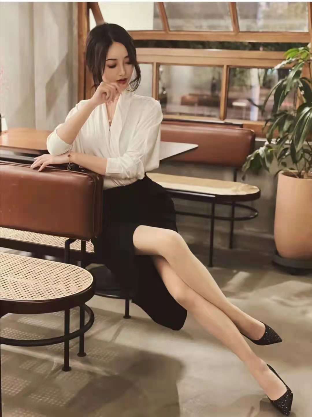 夏天裙子配什么鞋子,夏天裙子配什么鞋好