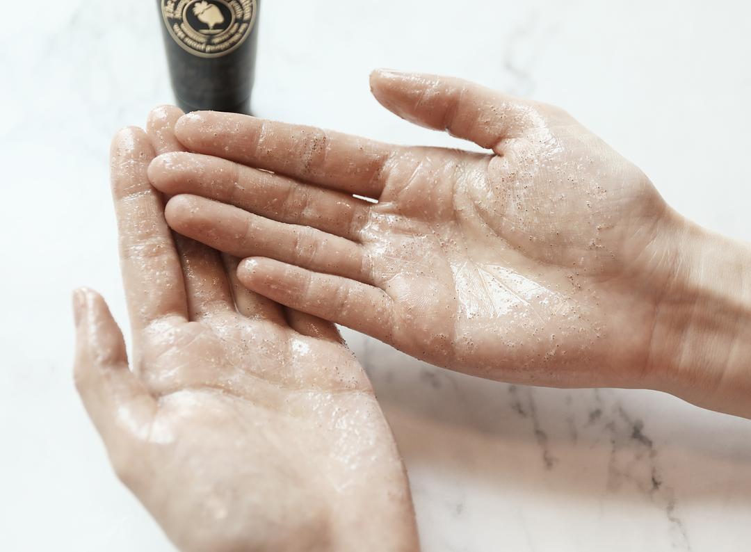 贫民窟女生必买好物,贫民窟女孩必看美妆大牌小样