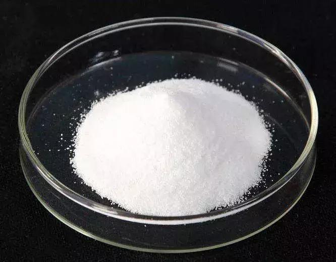 护肤品买成套的好还是单独的好,护肤品新手入门必看