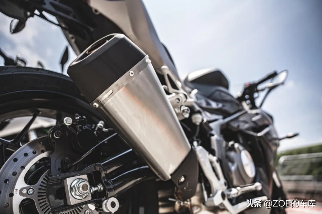 贝纳利tornado302配色,贝纳利龙卷风tornado252r缺点