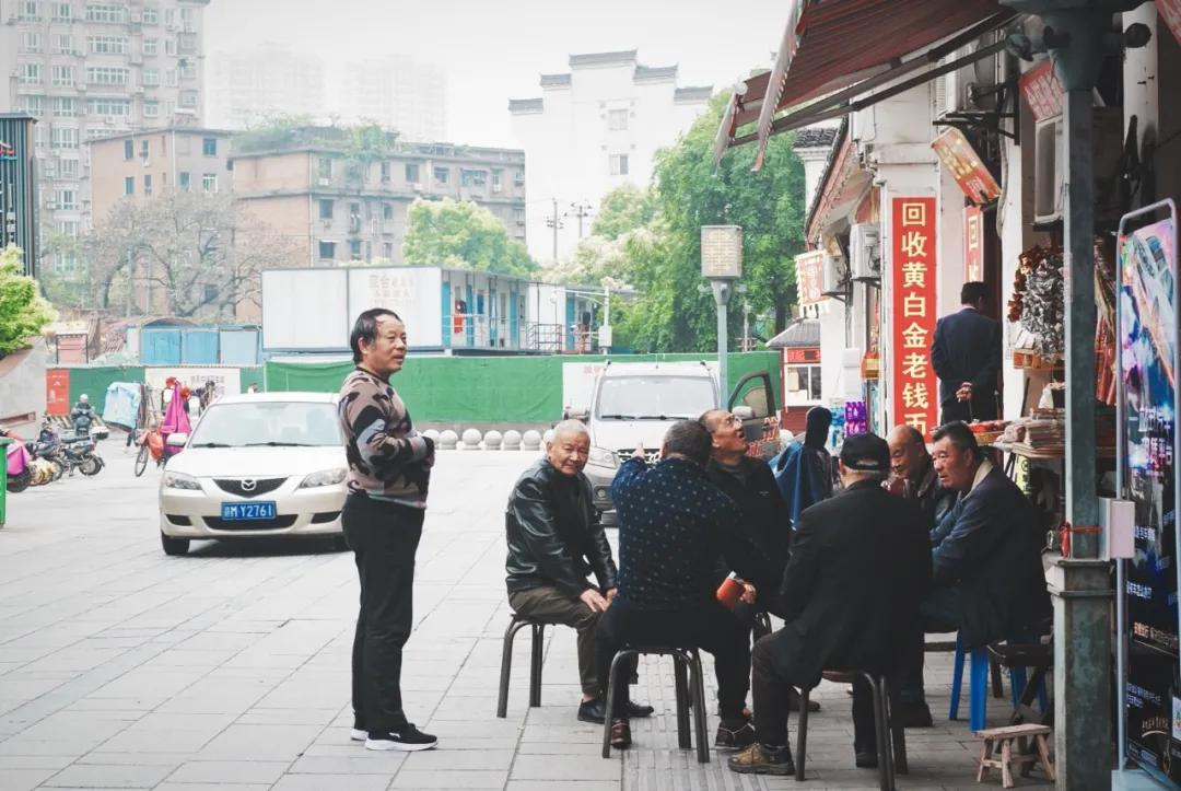 南昌是不是很好玩,南昌这个城市还值得去吗